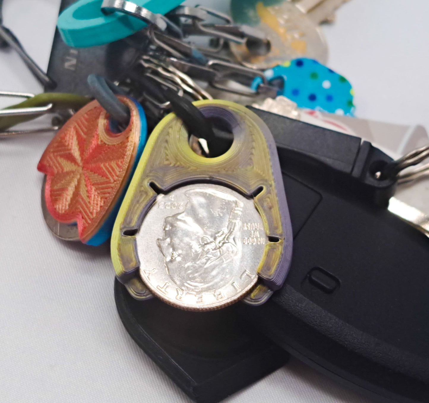 Coin Holder Keychain Quarter Keeper Minimalist for Shopping Carts