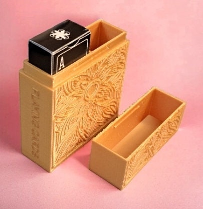 Playing Card Protector Box Hard Plastic Durable Stylish Portable Case